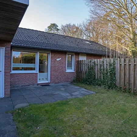 Holiday home Vogelnest Berumbur
